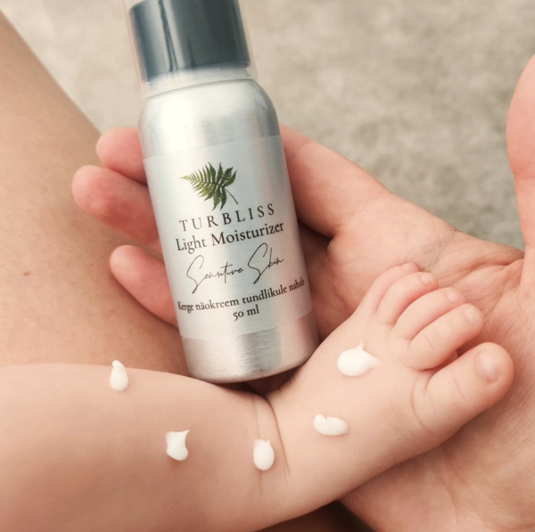 Kerge Näokreem Tundlikule Nahale – 50 ml - Image 2