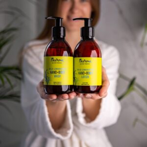 Looduslik Kehahoolduskomplekt "Metsik Sidrunhein"