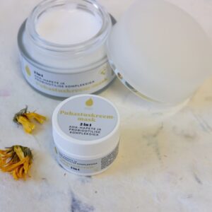 2-in-1 Puhastav Kreem-Mask 10% AHA hapete ja probiootilise kompleksiga, 50 ml