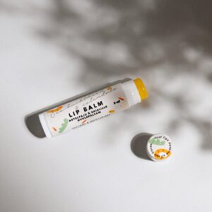 Huulepalsam – Astelpaju & Saialill